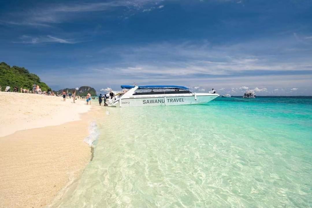 Phi Phi & Bamboo Island By Speed Catamaran 6