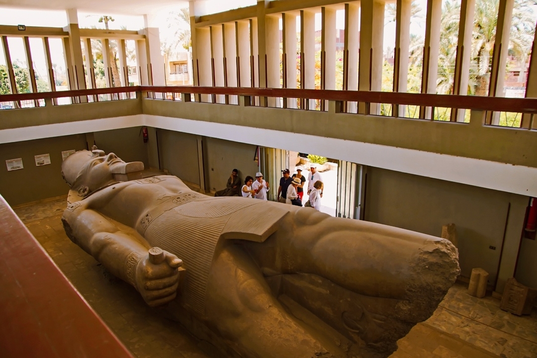 Private Guided Day Tour to Giza Pyramids, Sakkara & Memphis with Lunch 3
