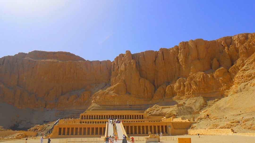 7 Days Trip to Luxor & Cairo and Alexandria by Flight 8