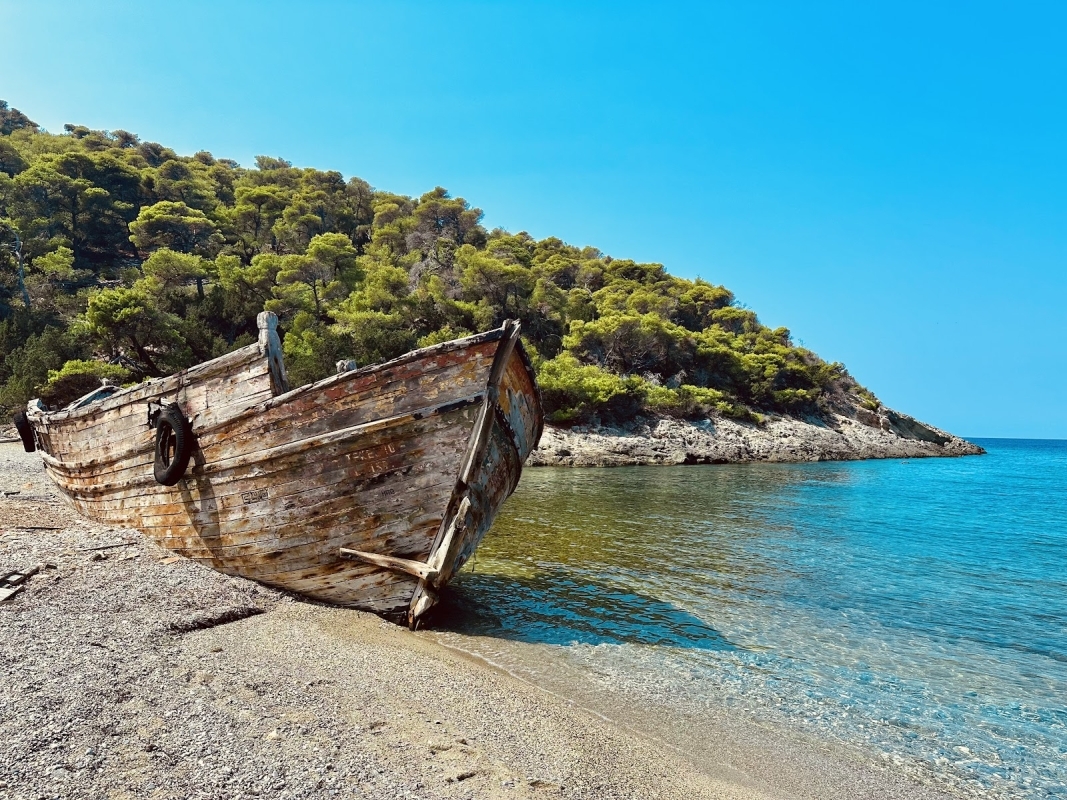 Daily Guided Bus Tour Around Skyros Island 3