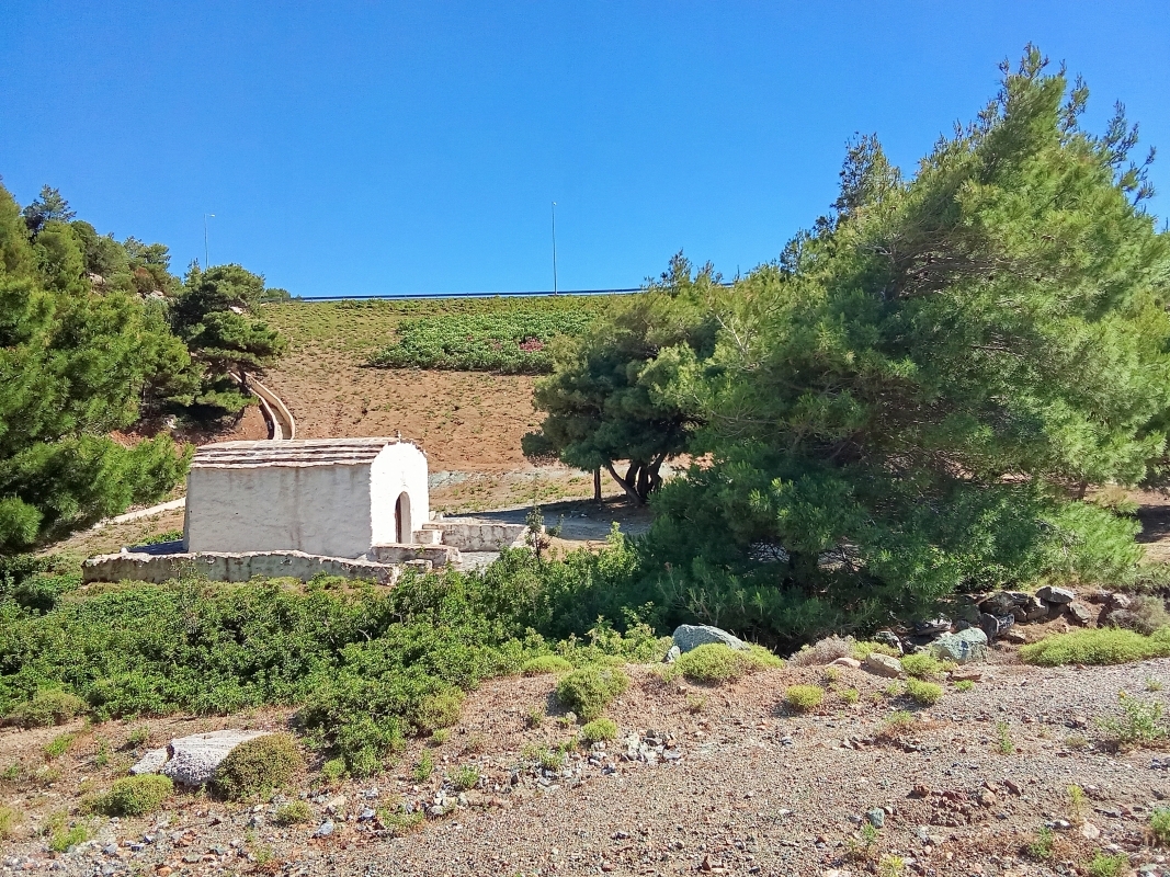 Daily Hiking Tours in Skyros 5