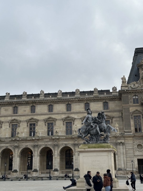 Notre-Dame → Louvre (Private) 2