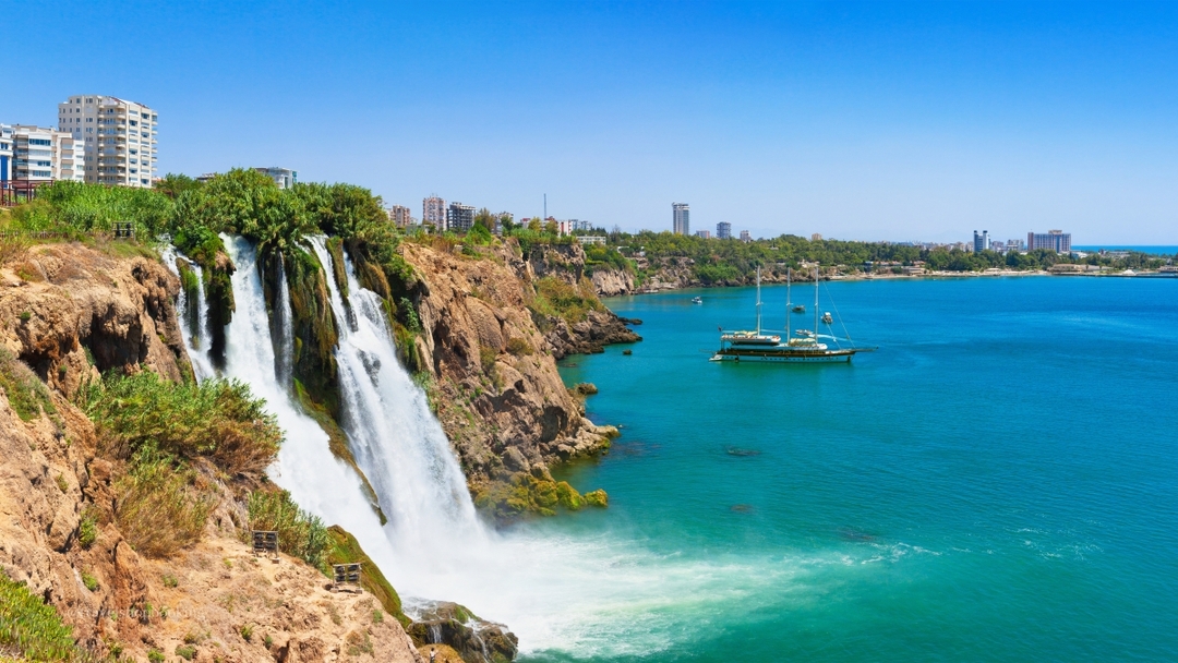 9 Days Turkey Discovery Tour: Istanbul, Antalya & Cappadocia (Bosphorus Dinner Cruise Included) 10