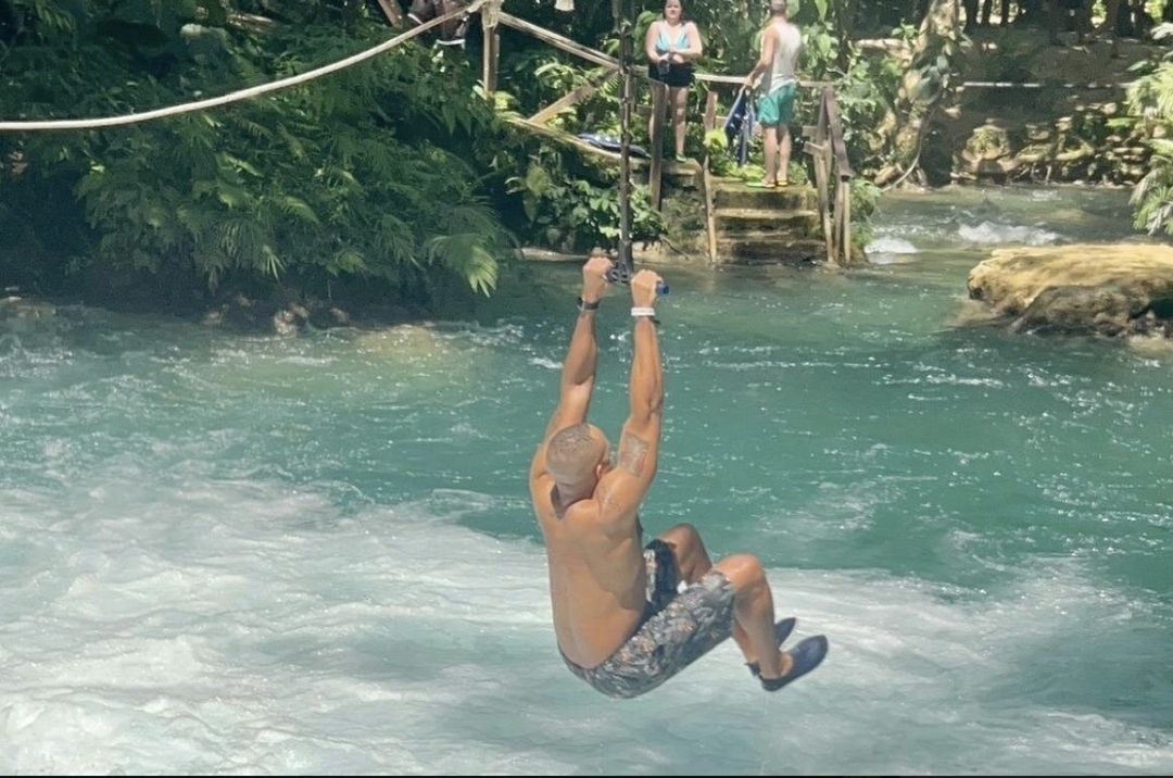 Experience the Best of Ocho Rios: Dunn’s River Falls & Sightseeing 8