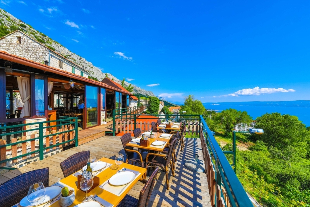 Below Deck” and Food Experience from Split 1