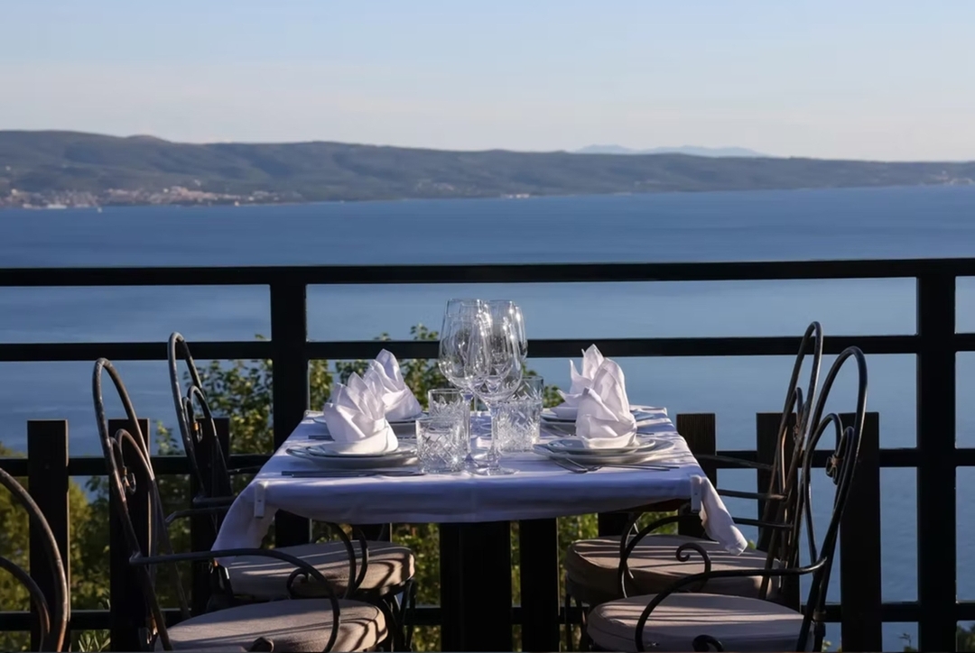 Below Deck” and Food Experience from Split 7