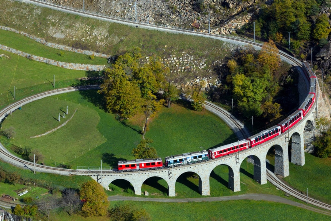 Bernina Express and Swiss Alps - Day Trip from Milan 3