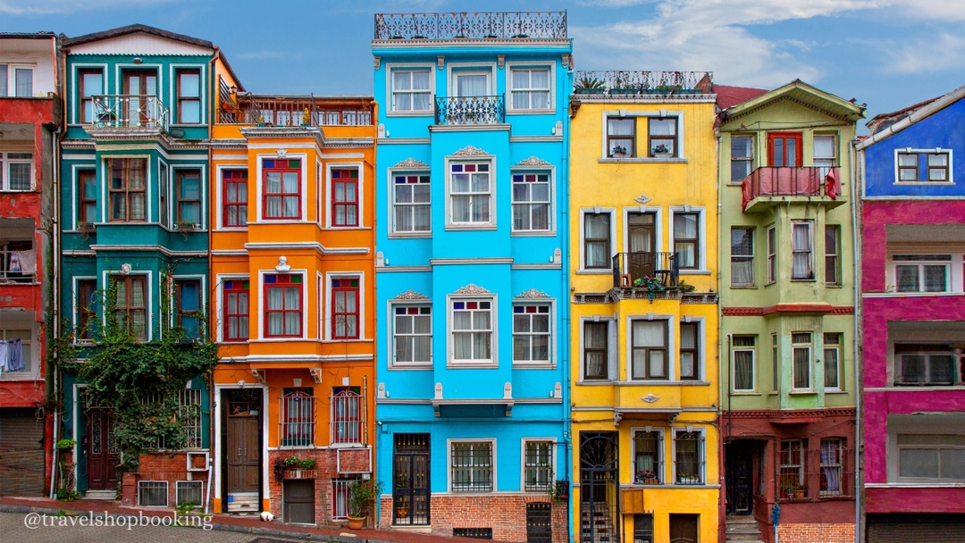 Off the Beaten Path Fener & Balat Walking Tour – Discover Hidden Istanbul 5