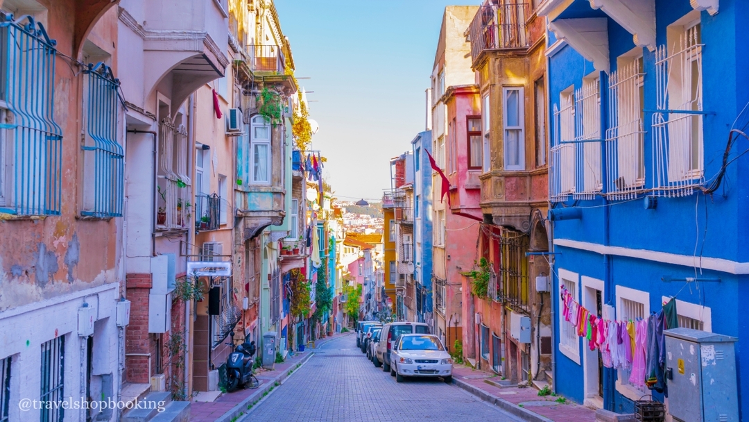 Off the Beaten Path Fener & Balat Walking Tour – Discover Hidden Istanbul 7