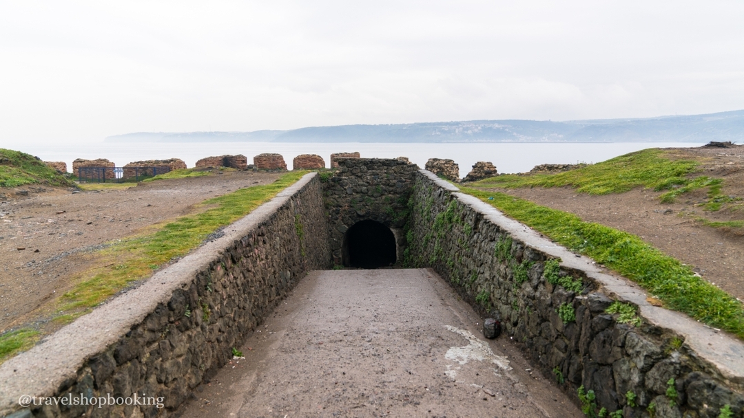 European Side Coast Tour of Garipce Village, Rumeli Fortress and Balat 5