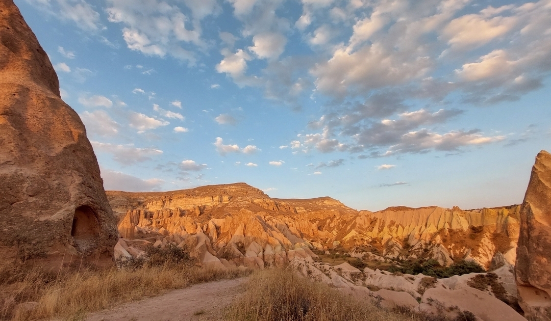Rose Valley Tour – Sunset Hike in Cappadocia 4