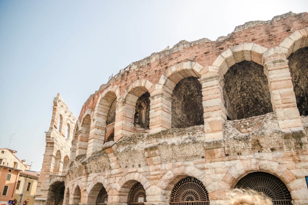 Walking Tour of Verona with Arena Fast Track 1