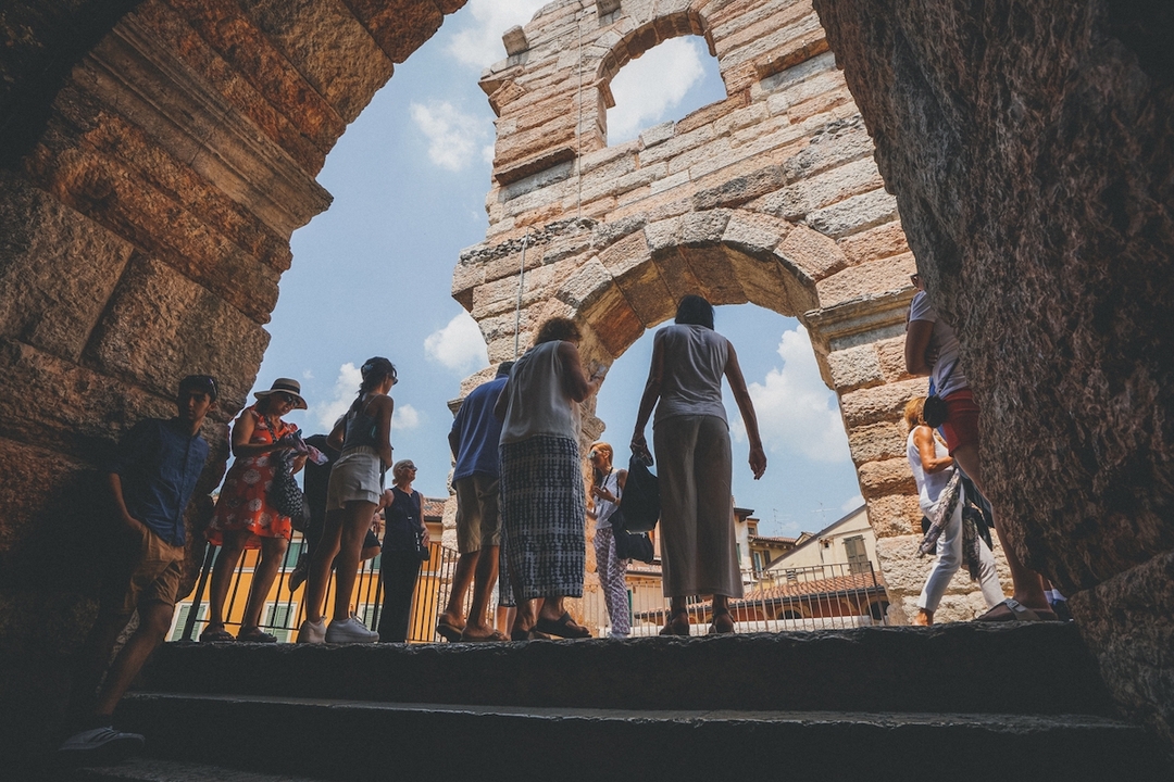 Walking Tour of Verona with Arena Fast Track 4