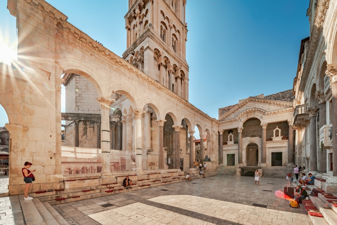 Split Walking Tour & Uje Olive Experience 1