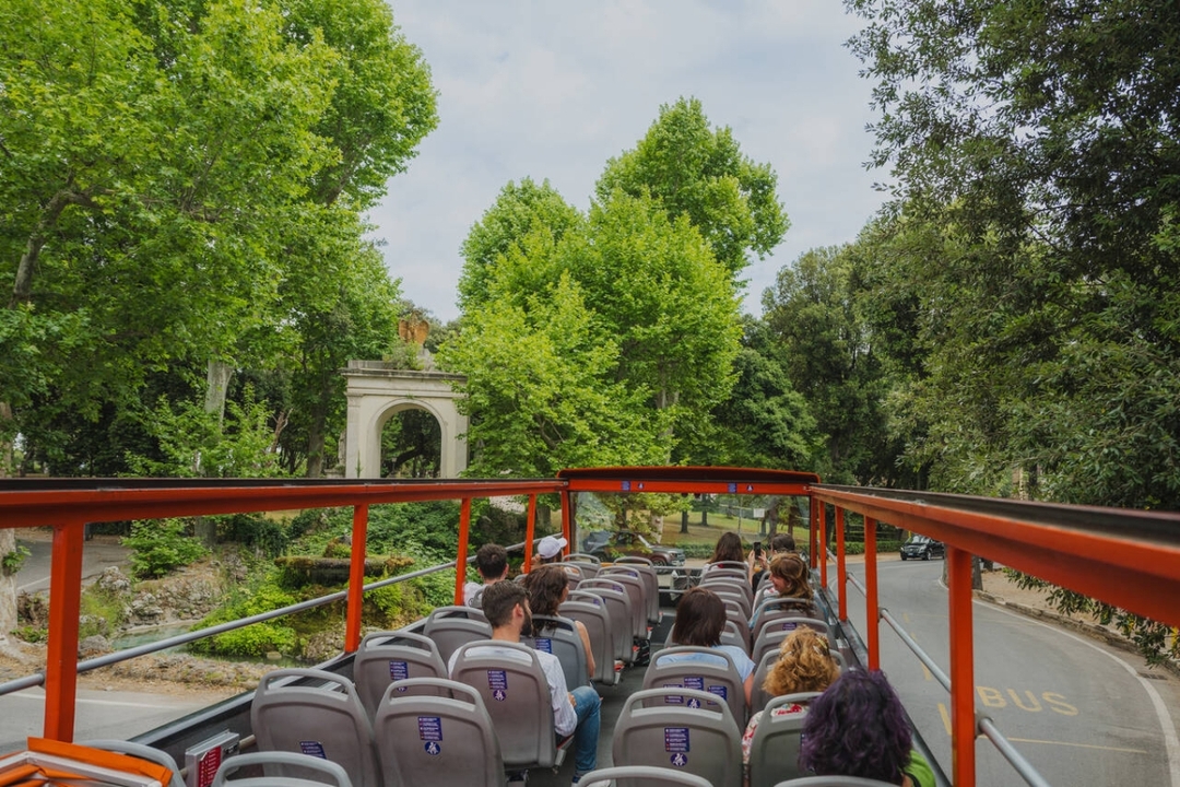 Disembark tour from Civitavecchia: Guided tour of Castel Sant'Angelo and Rome Hop-On Hop-Off 5