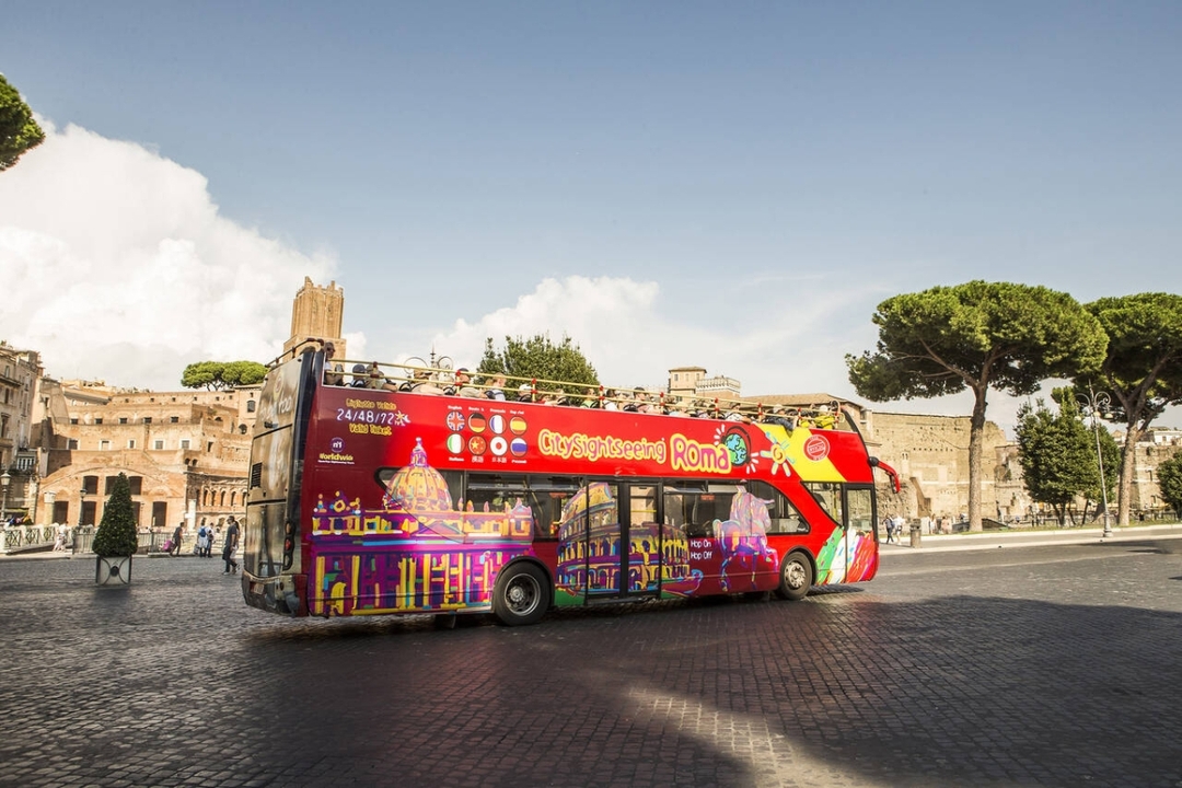 Rome Hop On Hop Off Tour from Civitavecchia by Train 2