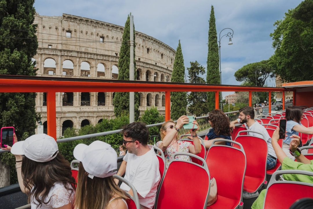 Explore Ancient Rome from Civitavecchia: Roman Forum and Rome Hop-On Hop-Off 5