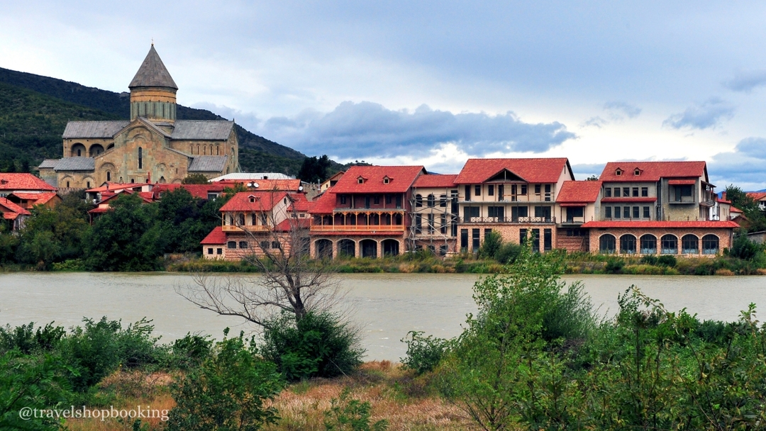 Daily Mtskheta, Gori & Uplistsikhe Tour from Tbilisi – UNESCO Sites & Ancient Cave City 9