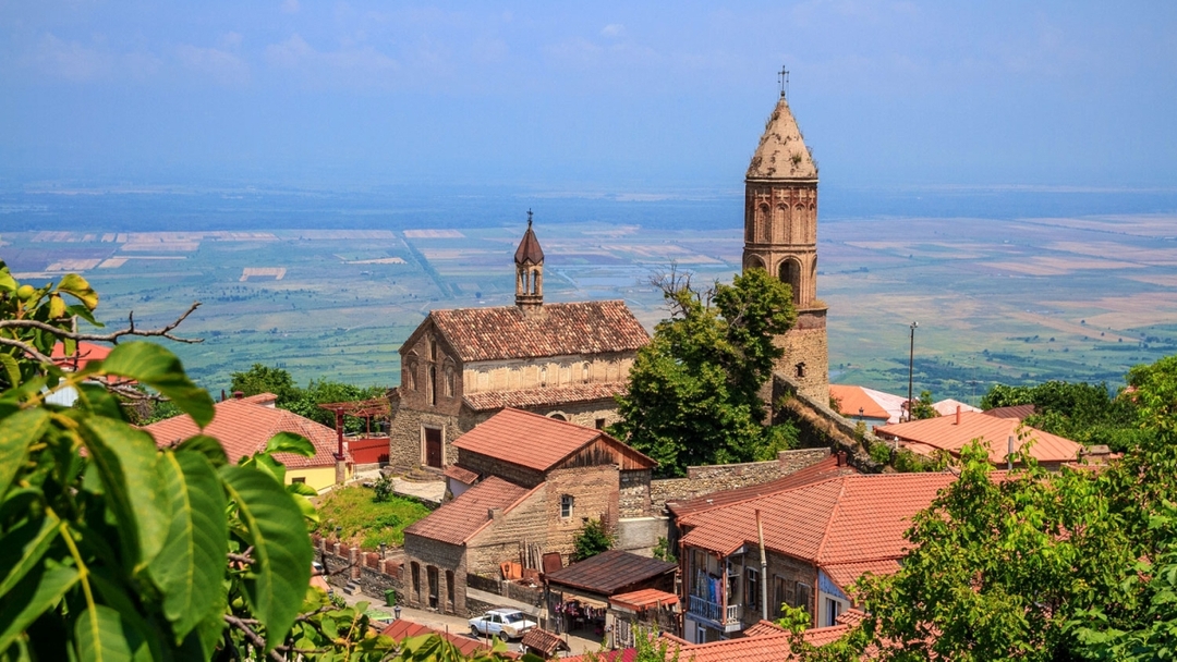 Sighnaghi & Bodbe Monastery Tour from Tbilisi – Kakheti Day Trip 1