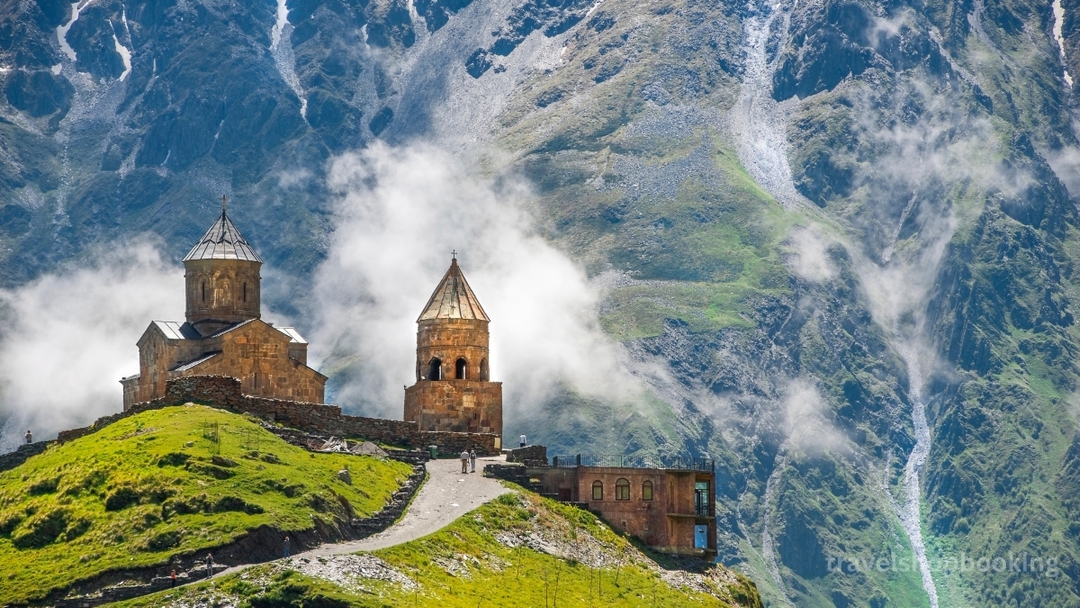 Kazbegi Winter Tour from Tbilisi – Gergeti Trinity Church & Caucasus Mountains 6