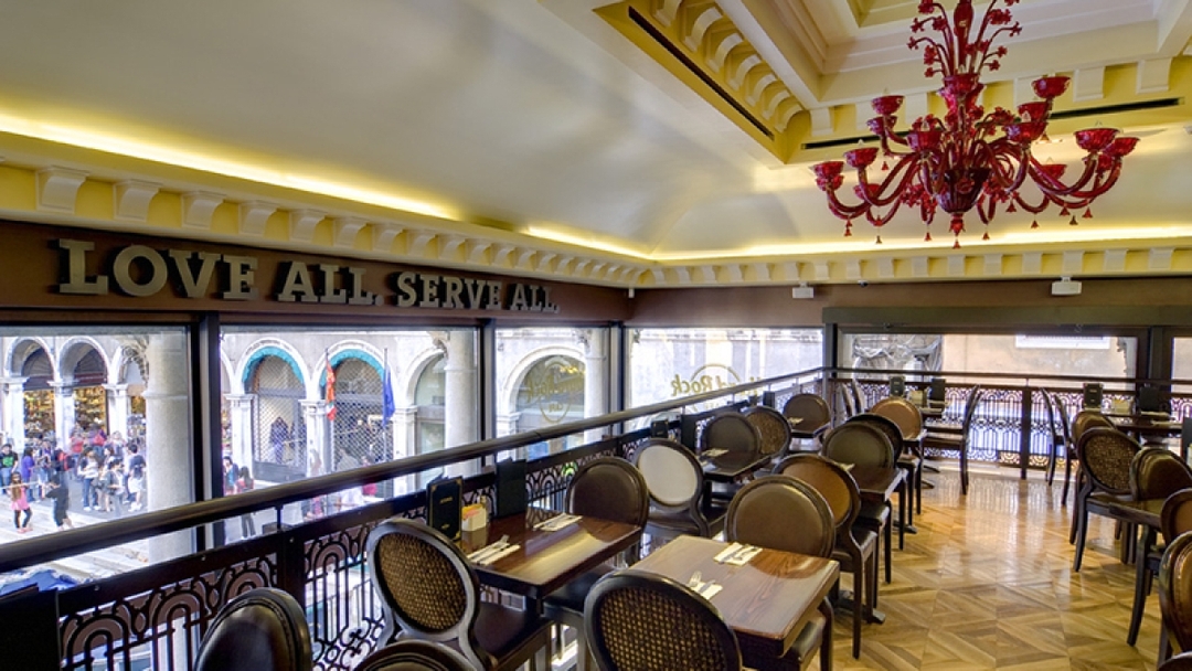 Menu at the Hard Rock Cafe in Venice 6