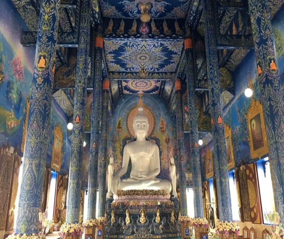 Chiang Mai-Chiang Rai: White -Blue -Red Temple-Lalita Cafe 4