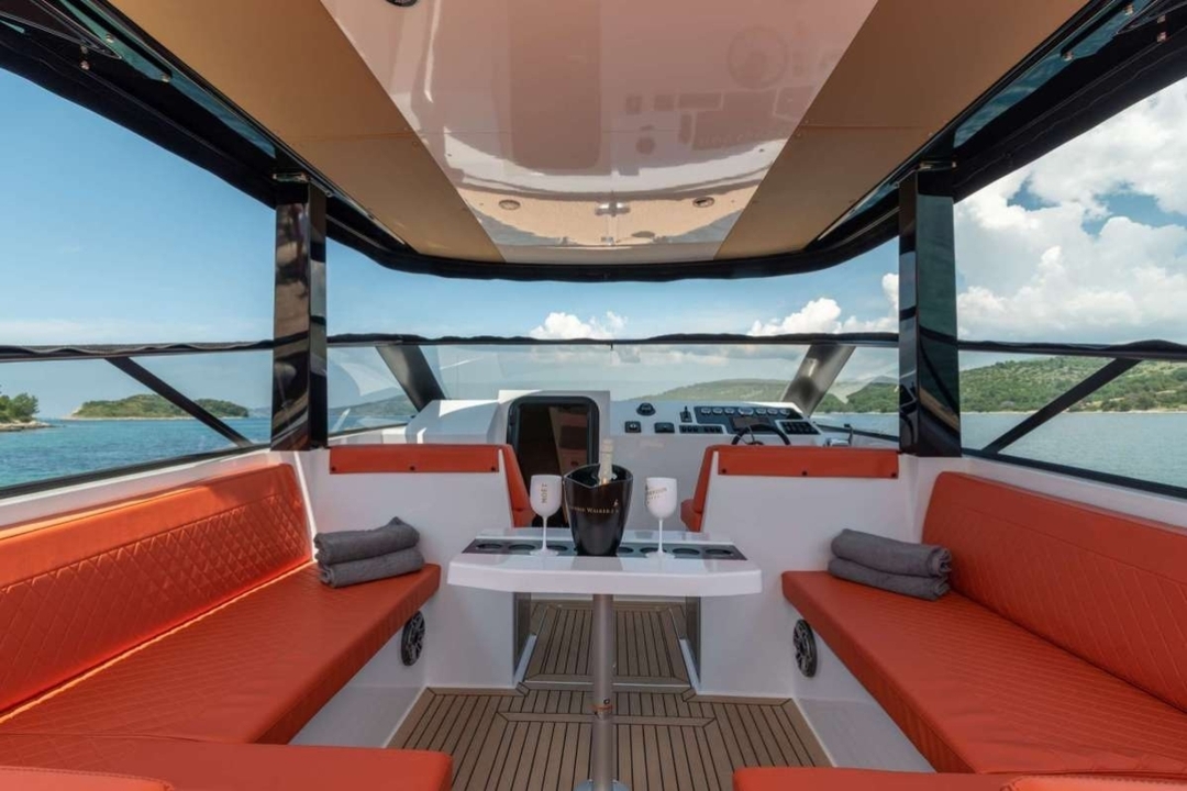 Hidden Bays & Bubbles – Luxury Sea Escape from Split or Trogir 2