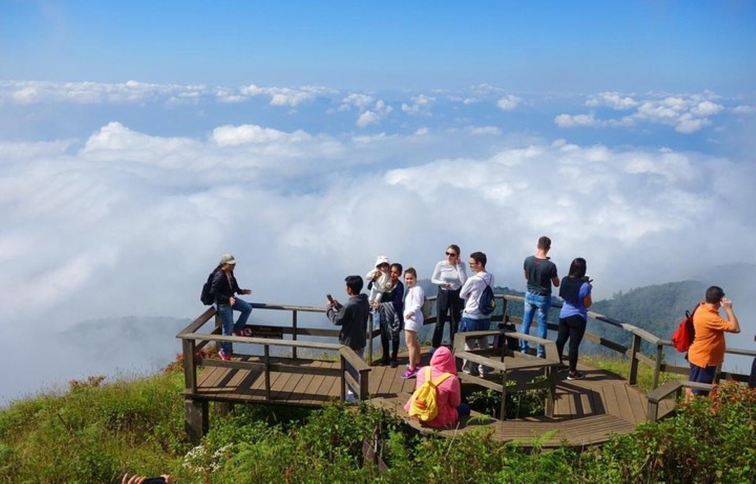 CHIANG MAI: One day Doi Inthanon-Waterfall - Lunch 1