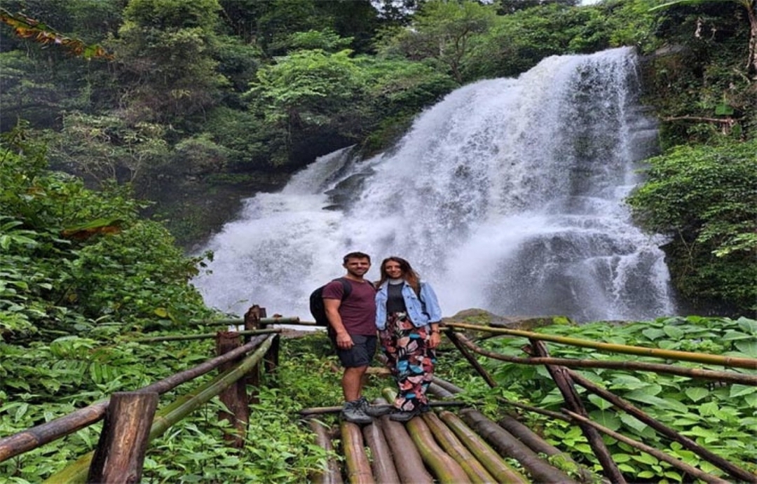 CHIANG MAI: One day Doi Inthanon - Trekking at Pha Dok Siew Nature Trail & Waterfall with Lunch 4