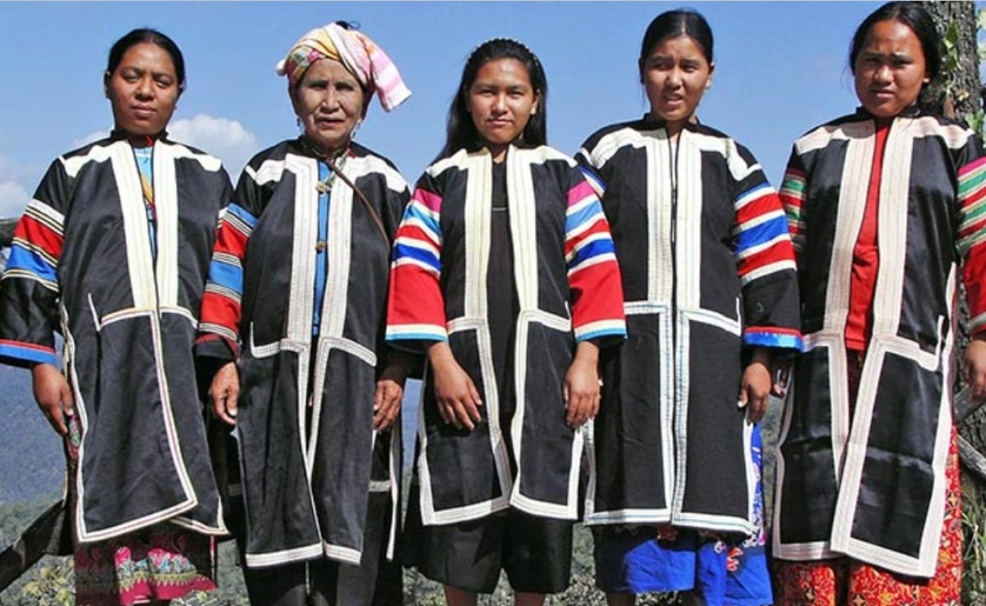 Chiang Mai 1 day Sightseeing Chiang Dao Cave & 5 different Hill Tribe Villages (Min 2 Pax) 3
