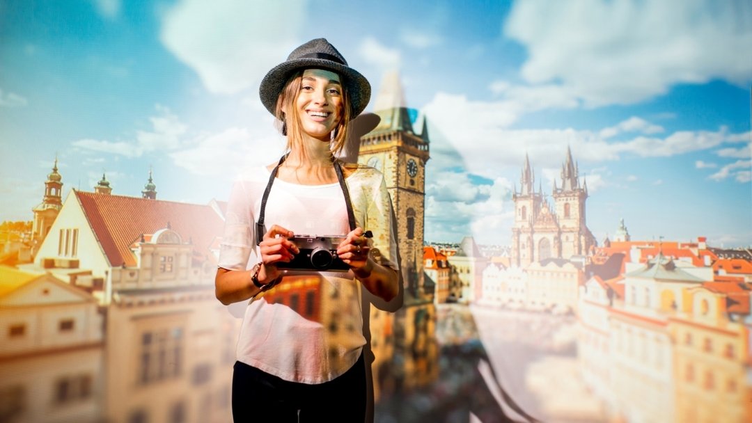 Prague Photoshoot: Romantic Couples, Families & Friends Session 1