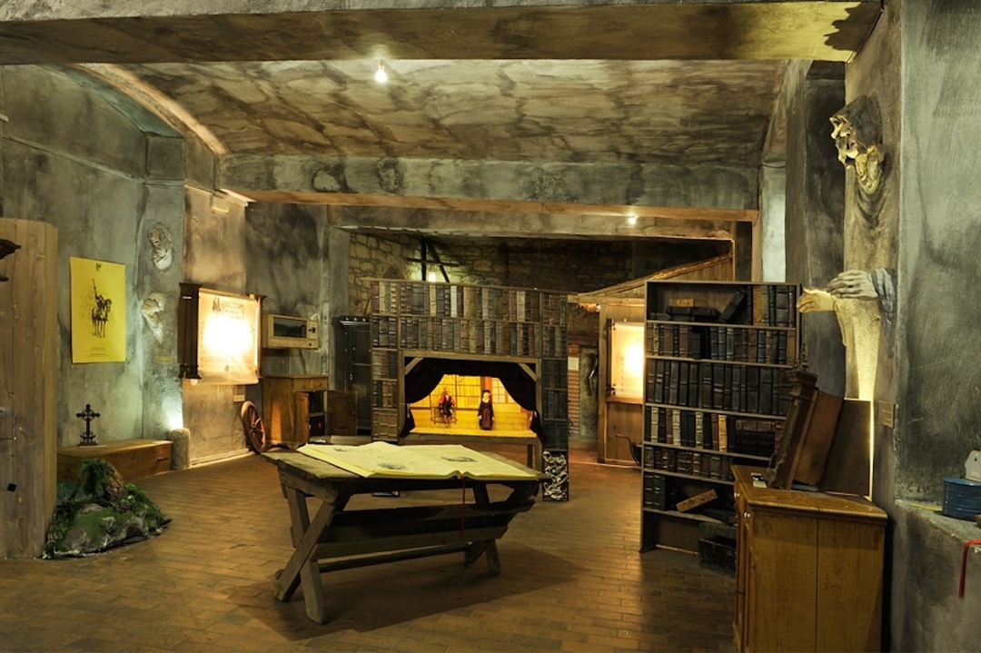 Prague Ghost Tour: Legends, Mysteries & Haunted Stories 2