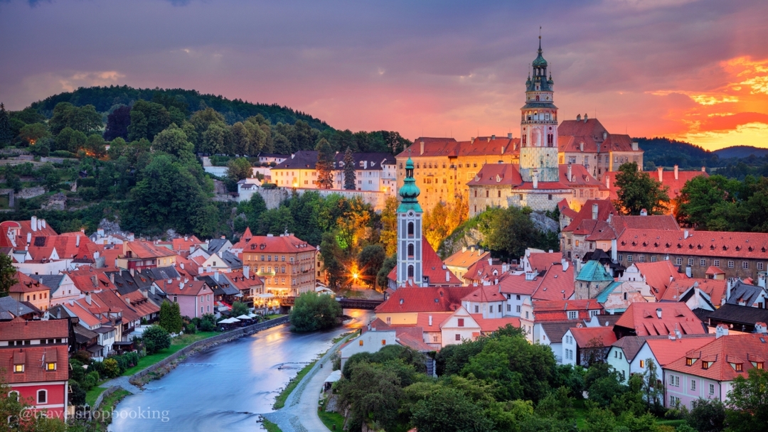 Private VIP Gourmet & Cultural Tour: Prague, Vienna & Budapest in 7 Days 6