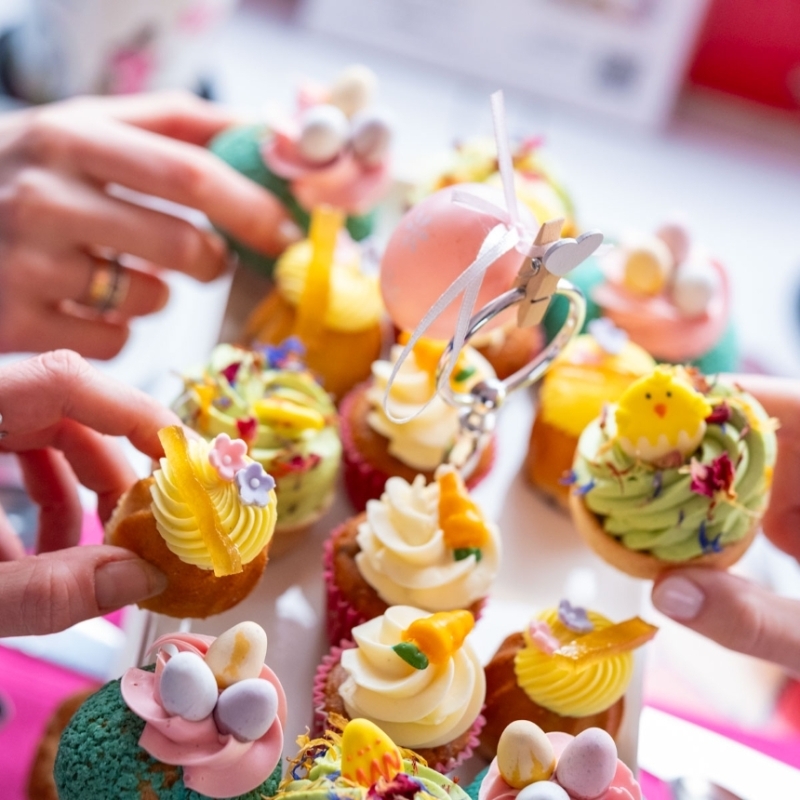 The Original Afternoon Tea London Sightseeing Bus Tour 5