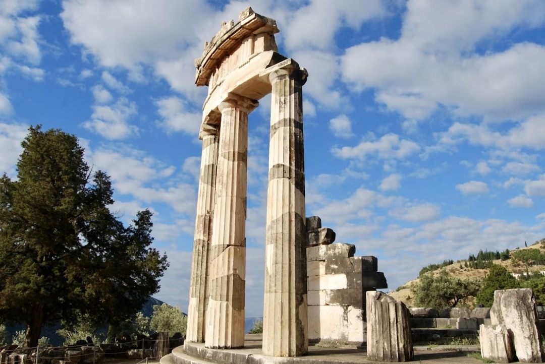 3 Days Delphi & Meteora Tour from Athens 6