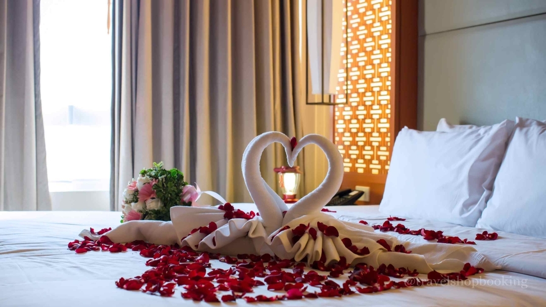 Luxury Honeymoon in Prague & Bohemia – 8-Day VIP Romantic Getaway 5