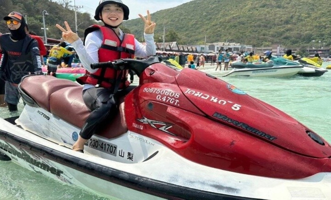 Pattaya-Koh Larn: Speed boat +Jet ski +lunch 2