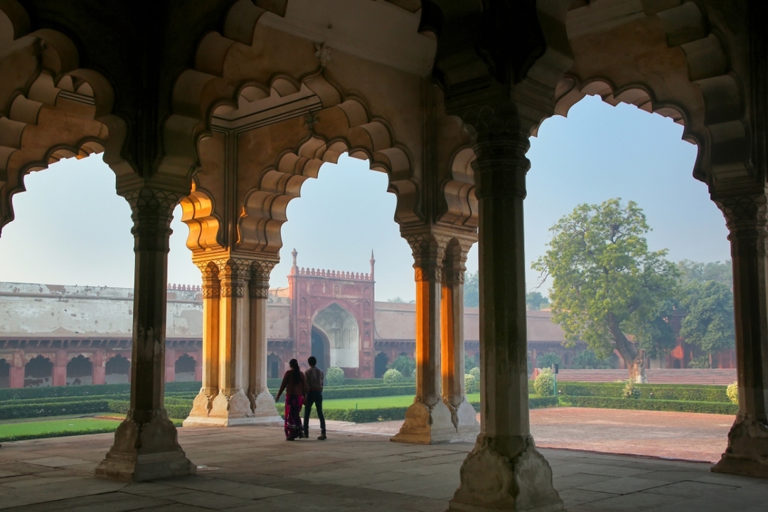 Same Day Agra Taj Mahal Tour from Delhi with Guide 5