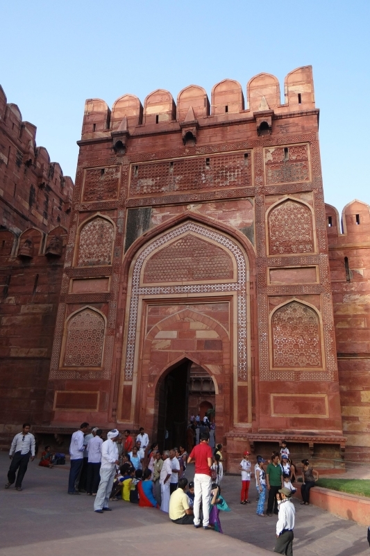 Same Day Agra Taj Mahal Tour from Delhi with Guide 6