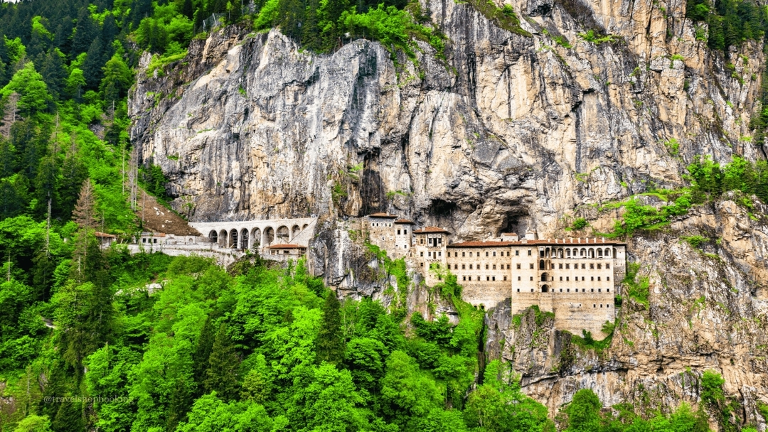 Ultimate 21 Day Turkey Grand Discovery Tour : Istanbul, Cappadocia, Ephesus, Nemrut & Eastern Anatolia Adventure 10