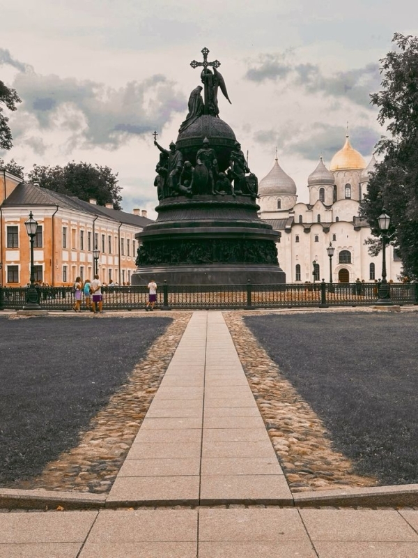 The Jewels of Russia: Moscow, St.Petersburg and Novgorod 10