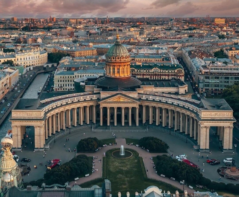 GOLDEN RING TOUR: Moscow - Pereslavl-Zalessky - St. Petersburg 7