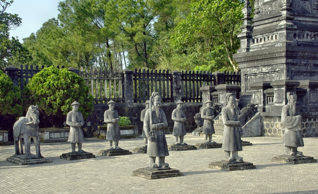 ITA Travel - Vietnam Optional Tour - 3 days tour Danang - Hoian - Hue 4