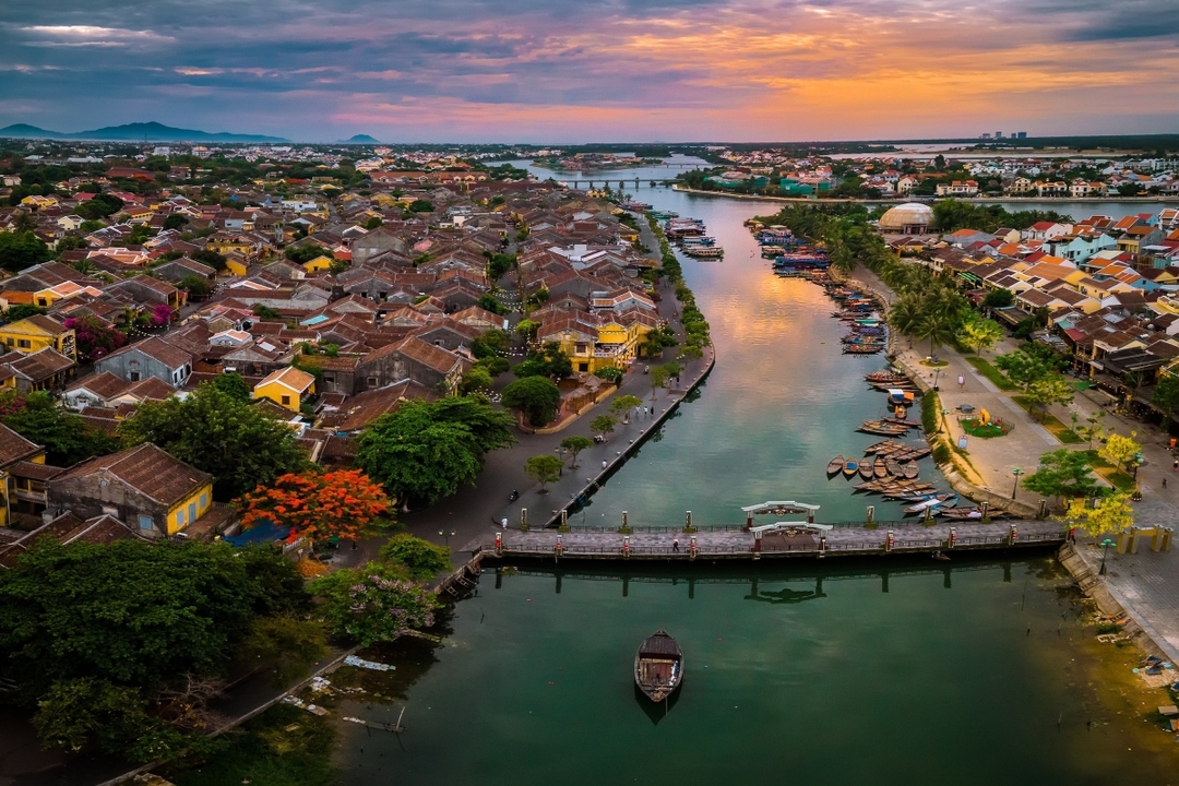 ITA Travel - Vietnam Optional Tour - 3 days tour Danang - Hoian - Hue 2