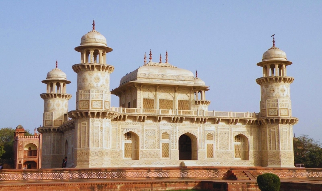 Luxury Rajasthan & Ranthambore Tiger Safari Experience 4