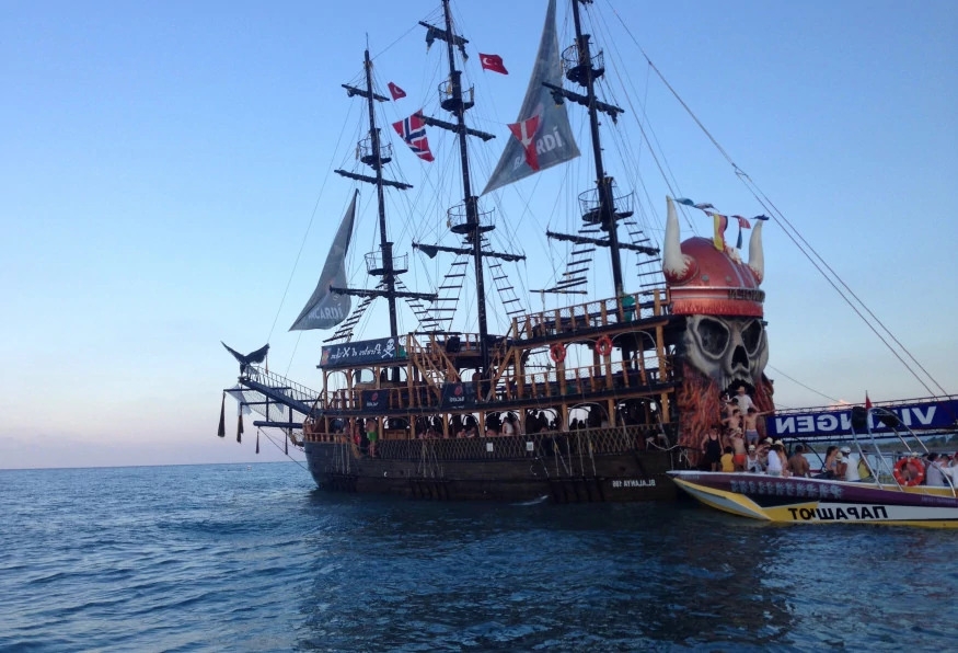 Daily Alanya Boat Tour 2