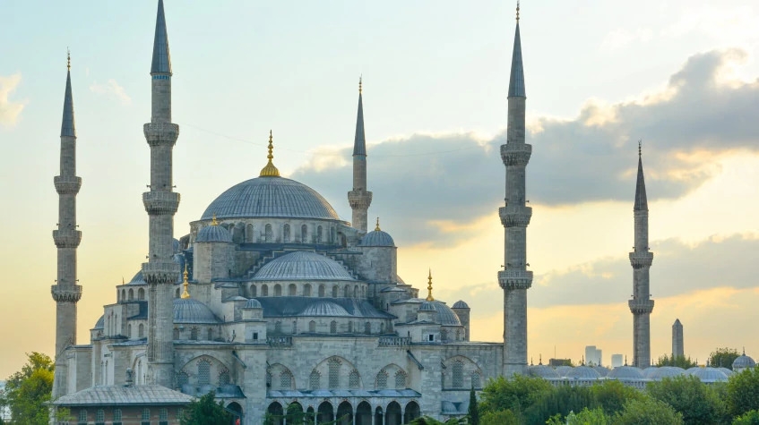 Istanbul Old City and Bosphorus Tour from Cesme 2