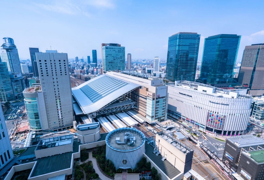 *Unless your flight departs from Fukuoka, this is outside our service area. 15