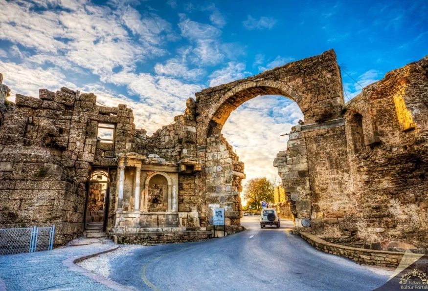 Daily Perge-Aspendos-Side Ancient Cities Tour 9