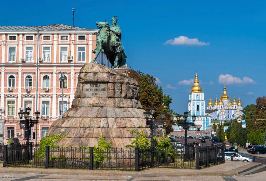 5 Days Best of the City in Kyiv Cultural Tour 5